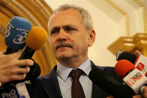Dragnea is on your back, stay calm, keep calm and play with dosare! Dragnea warns of unknown developments if Iohannis doesn't dismiss DNA head