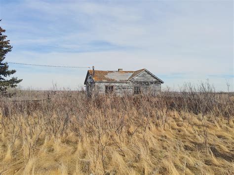 An Old Abandoned Farmhouse Just Outside Of Regina Saskatchewan Pics