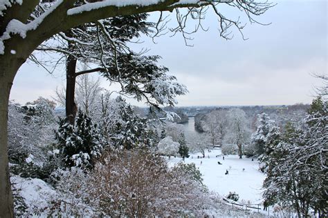 Snow Covered Richmond Hill London London Snow Lets Run Away London