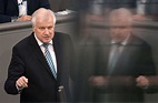 Bamf-Affäre: Seehofer steht Bundestagsausschuss Rede und Antwort