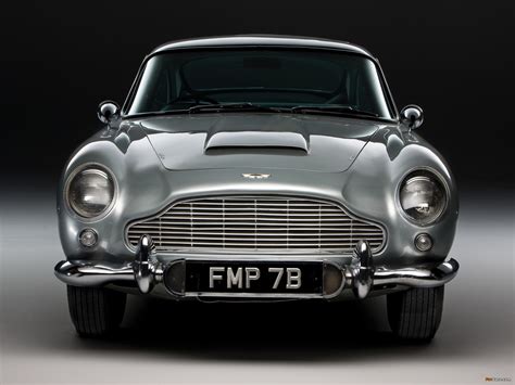 Aston Martin Db5 James Bond Edition 1964 Wallpapers 2048x1536
