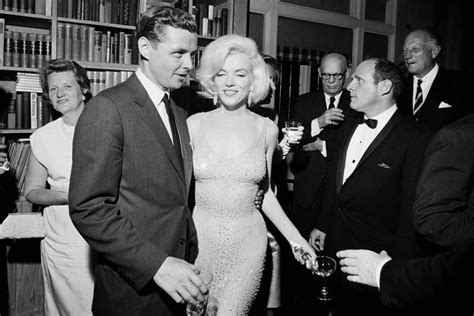 Death In Hollywood Was Marilyn Monroe Murdered Film Daily