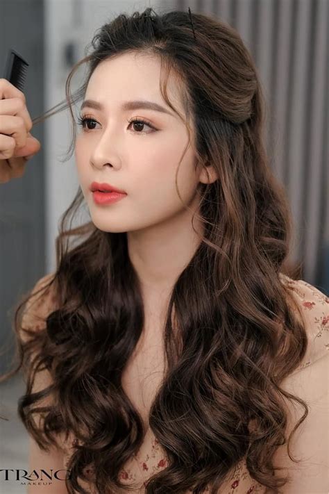Pin By Hương Ng On Wedding Long Hair Styles Hair Styles Asian Wedding Hair