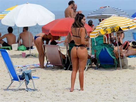Liziane Gutierrez Shows Off Her Tits And Big Butt On Copacabana Beach