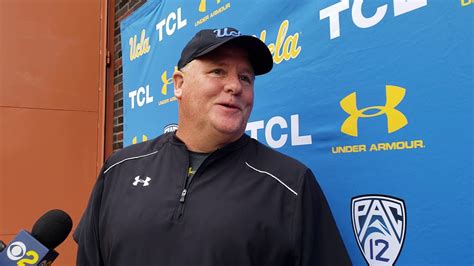 Chip Kelly Before Practice Nov 19 Youtube