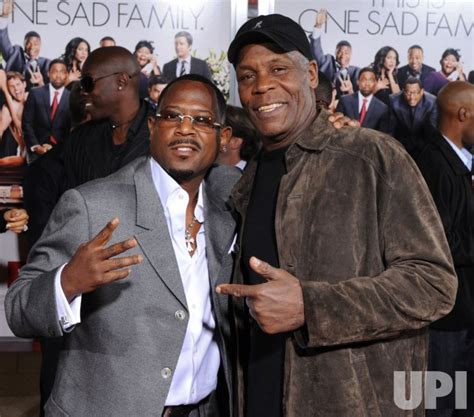 Photo Martin Lawrence And Danny Glover Attend The Death At A Funeral