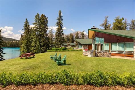 Where To Stay In Jasper National Park Hotels In Jasper Canada