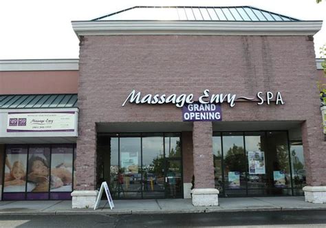 massage envy therapists have been accused of sex assault by at least 180 women