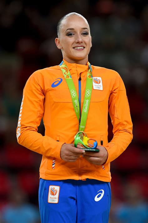 Sanne Wevers Photos Photos - Gymnastics - Artistic - Olympics: Day 10 ...
