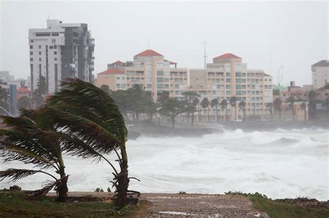 Tropical Storm Erika Weakens Leaves At Least 20 Dead In Dominica Wsj