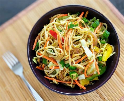 A lot like the stir fried noodles from the chinese restaurant, but not as oily. Veg Hakka Noodles Recipe | Restaurant Style Noodles ...