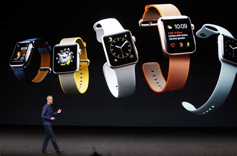 The watch, yet unnamed, is rumored to feature a flexible oled screen allowing for a more form fitting watch. Apple unveils swim-friendly Apple Watch 2 series