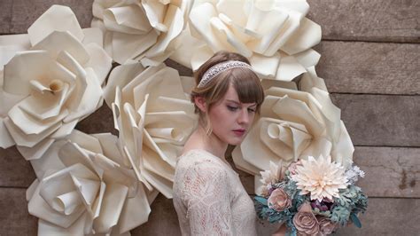 6 Gorgeous Ways To Use DIY Paper Flowers For Your Wedding SheKnows