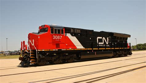 Cn To Purchase 200 New Locomotives From Ge Transportation Over The Next
