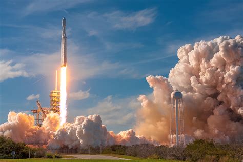 Behind The Lens At Spacexs Historic Falcon Heavy Launch Ars Technica