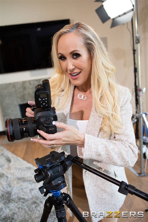 Brandi Love Gives A Sneaky Fuck Brazzers Network Picture