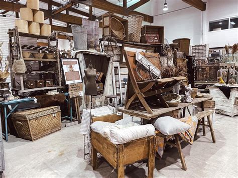 Markets — THE GREAT JUNK HUNT