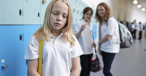 G Meninas são alvos mais frequentes de bullying diz pesquisa da Unifesp notícias em Educação