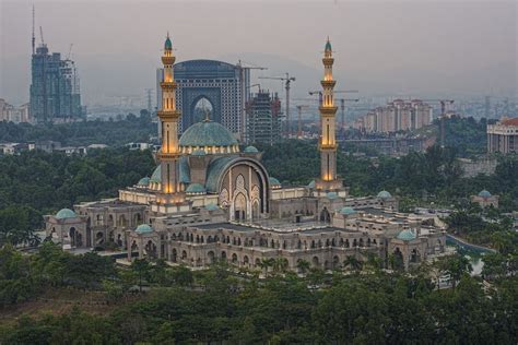 It is counted amongst the largest in southeast asia, with a capacity to accommodate. Religion - MALAYSIA TRACK