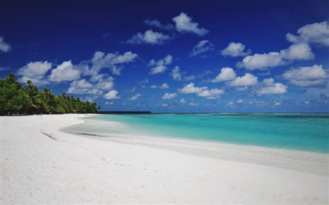 Download Wallpaper 3840x2400 Beach Sand Palm Island Tropical