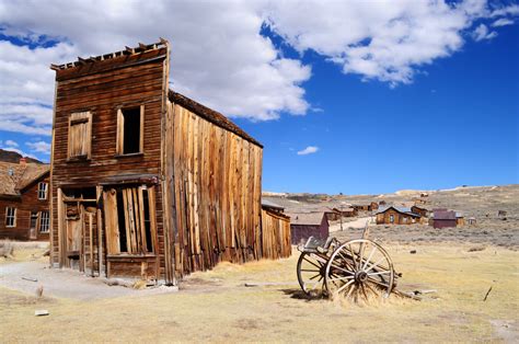 Old Farm Houses Western Desert