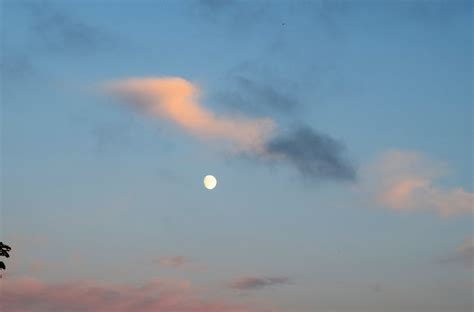 Yin Yang Clouds Moon Sunset Loreleila Flickr