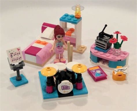 Lego 3939 Mia S Bedroom Friends 100 Complete Ebay