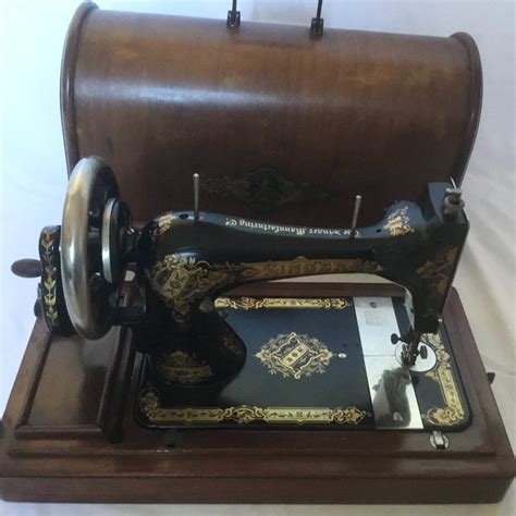 singer 28 sewing machine in wooden box 1905 iron catawiki