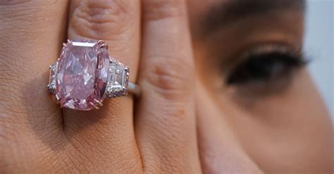 Exceptionally Rare Pink Diamond Could Fetch £18 Million At Auction