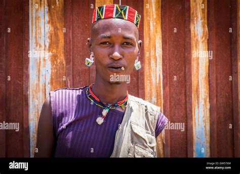 Handsome Young Ethiopian Man Hi Res Stock Photography And Images Alamy