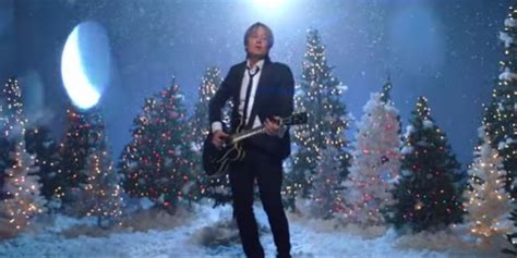 Keith Urban Releases Music Video For First Christmas Song Ill Be Your