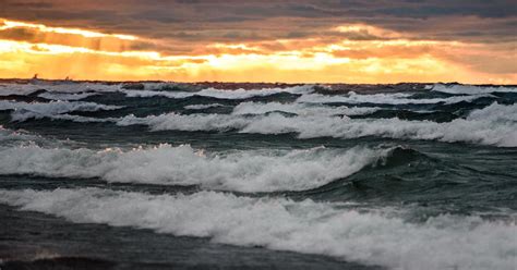 Great Lakes water levels on the rise