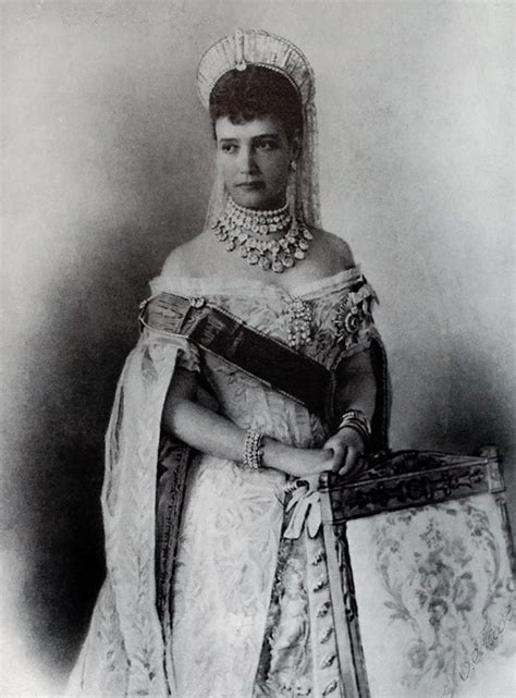 Russian Empress Maria Feodorovna 1917 Imperial Porcelain Easter Egg