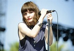 7 Lauren Mayberry HD Wallpapers | Background Images - Wallpaper Abyss