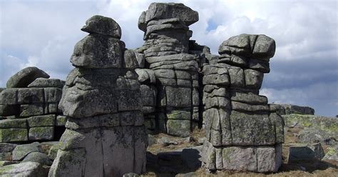 Góry te rozciągają się od przełęczy szklarskiej na zachodzie,. Karkonosze National Park in Poland | Sygic Travel