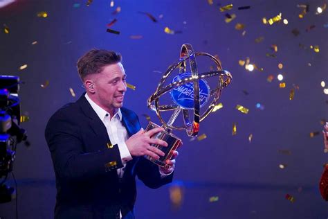 Vier kandidaten treten gegeneinander an. Finale DSDS 2020 am 4.4.2020: Ramon Roselly gewinnt DSDS 2020