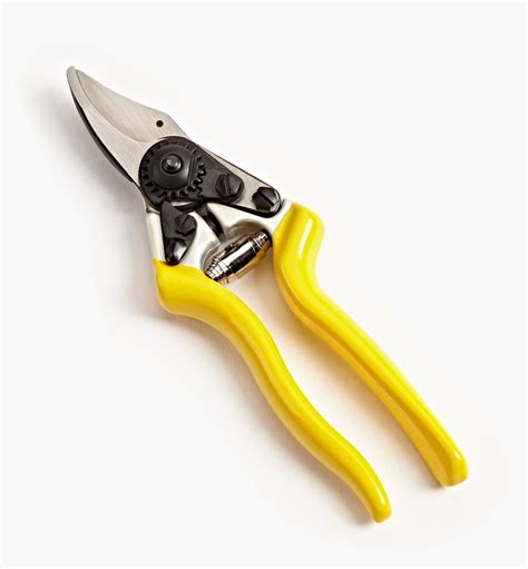 High Quality Bypass Pruner Lee Valley Tools