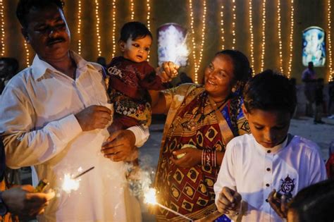 Diwali 2023 The Festival Of Lights Explained Through Rituals Arts