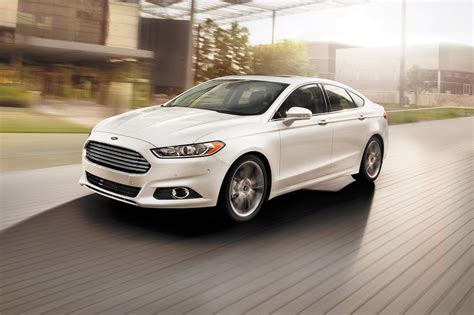 2014 Ford Fusion Reviews Research Fusion Prices And Specs Motortrend