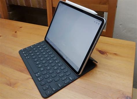 Does The Old Ipad Pro Fit In The New Keyboard Case Pickr