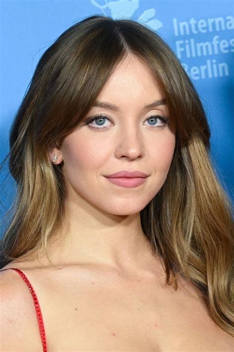 Sydney Sweeney Big Cleavage In Red Dress Hot Celebs Home