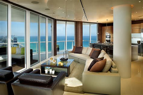 Akoya Mayor Residence Stunning Modern Penthouse In Miami Beach