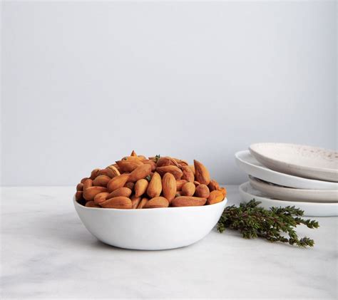 Saffron Roasted Almonds With Lemon And Thyme Ziba Foods