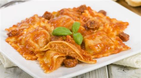 Receta De Raviolis Con Salsa De Carne