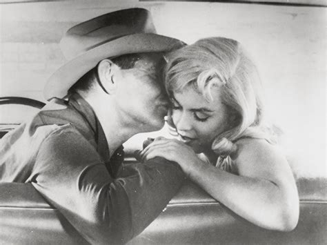 Marilyn Monroe And Clark Cable On The Set Of The Misfits Photographed