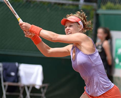 Laura Siegemund Forfait Pour Roland Women Sports