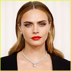 Cara Delevingne Reveals How Long Shes Been Sober After Entering Rehab Last Year Explains Those