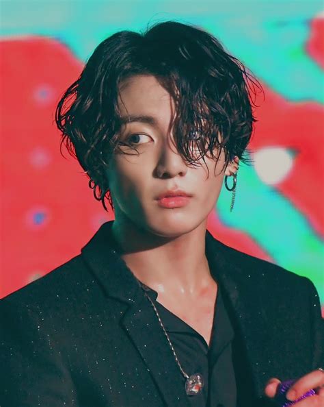 15 Male Idols Whose Natural Black Hair Puts All Other Colors To Shame