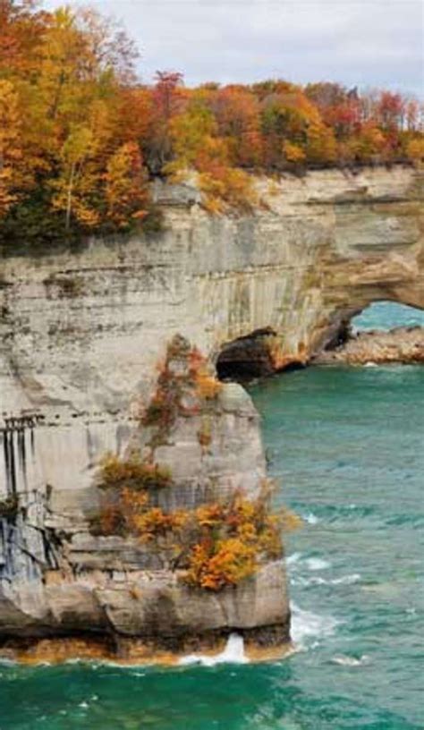 Magazine Explore Nature Upper Peninsula Adventure