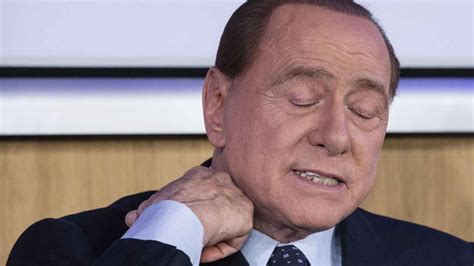 Berlusconi, positivo por coronavirus